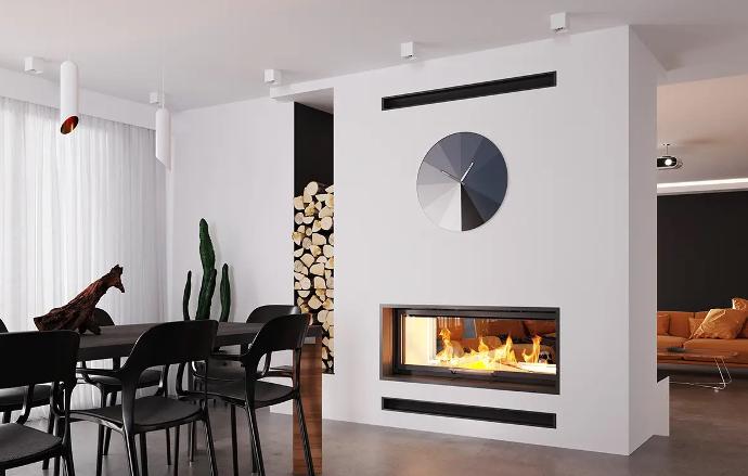 Foyer à bois Ardente avec verre panoramique, montrant la flamme apaisante et le design épuré.